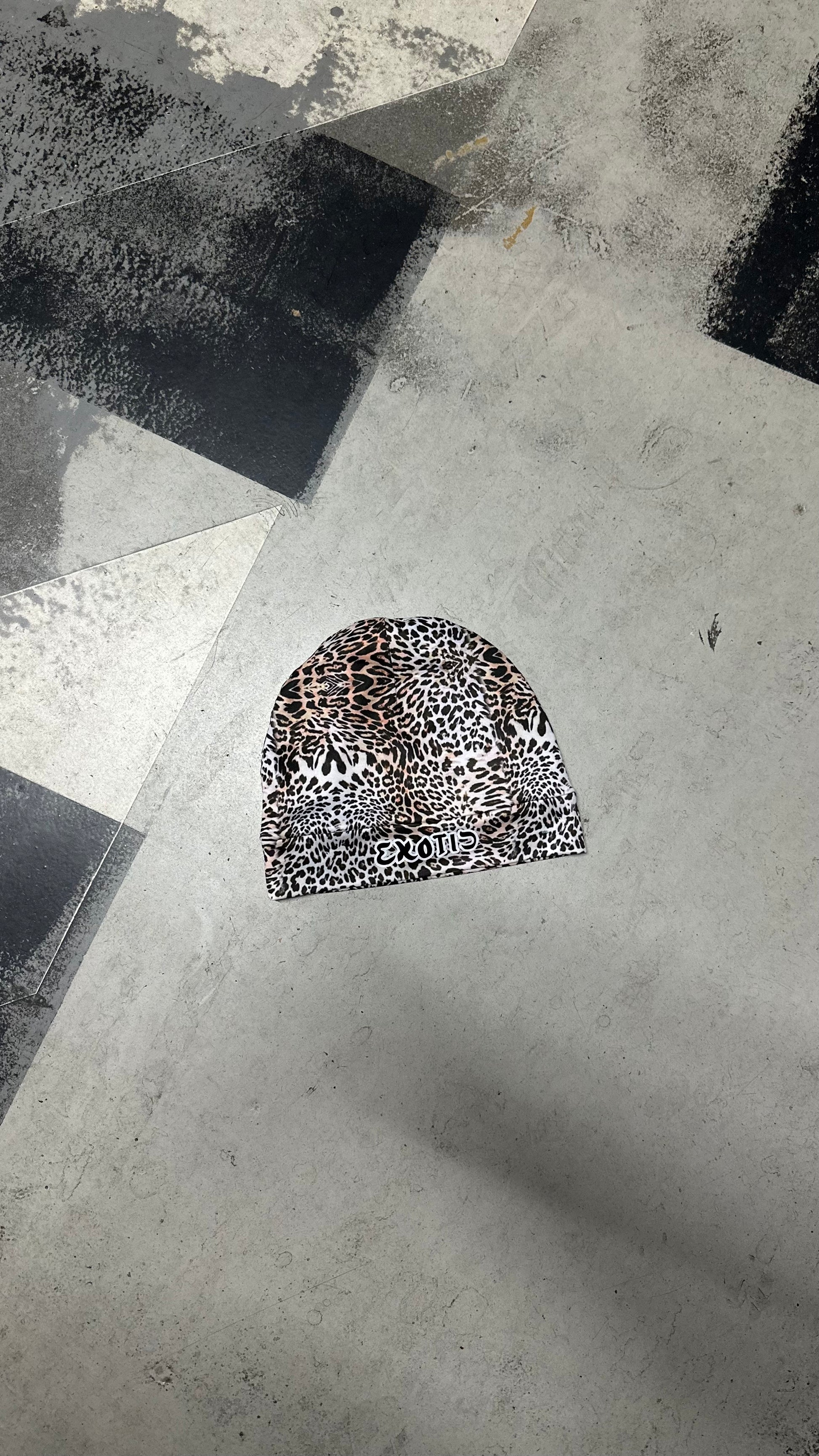 SKULL CAP EN SATIN EXOTIC