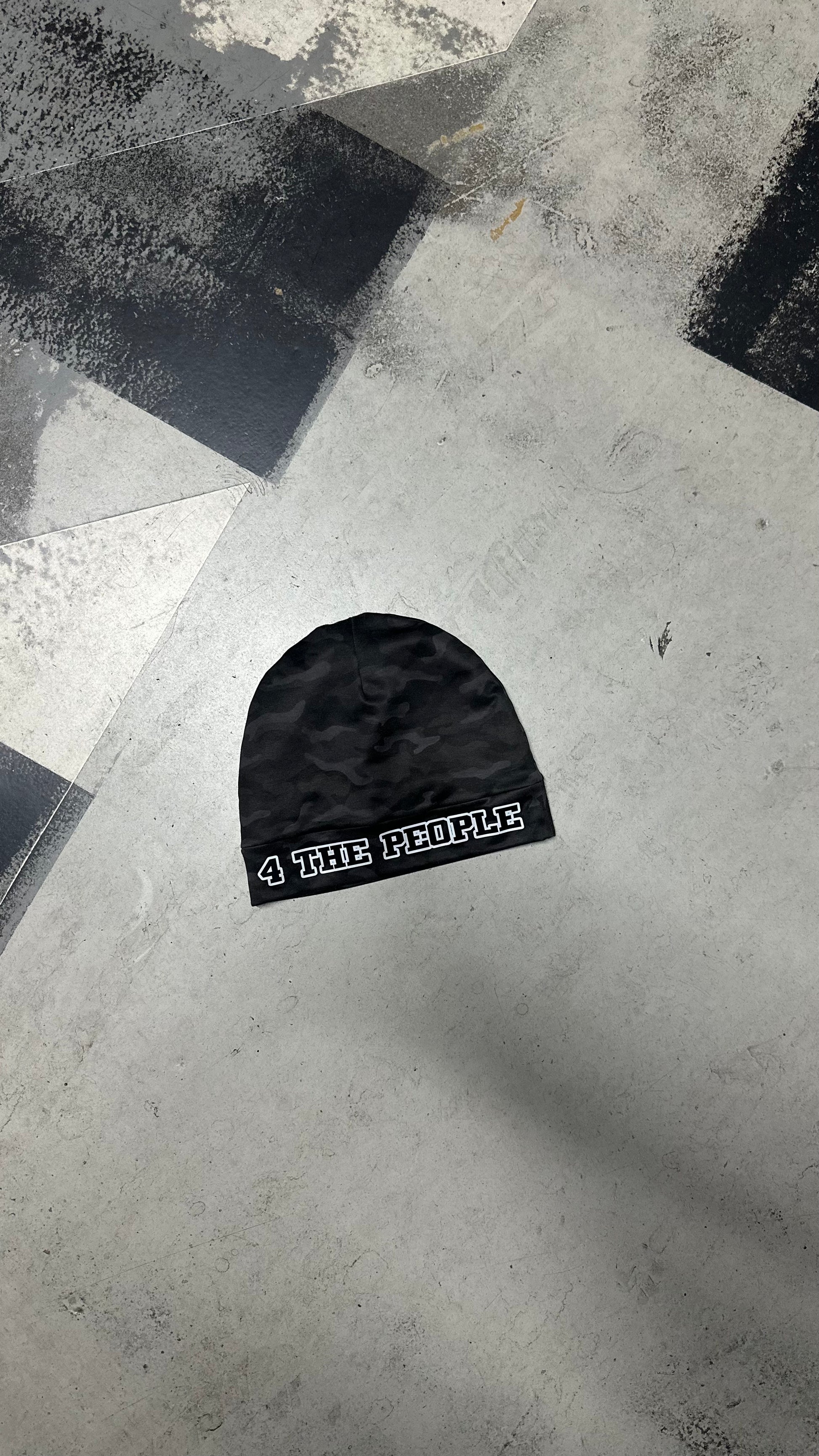SKULL CAP EN SATIN EXOTIC