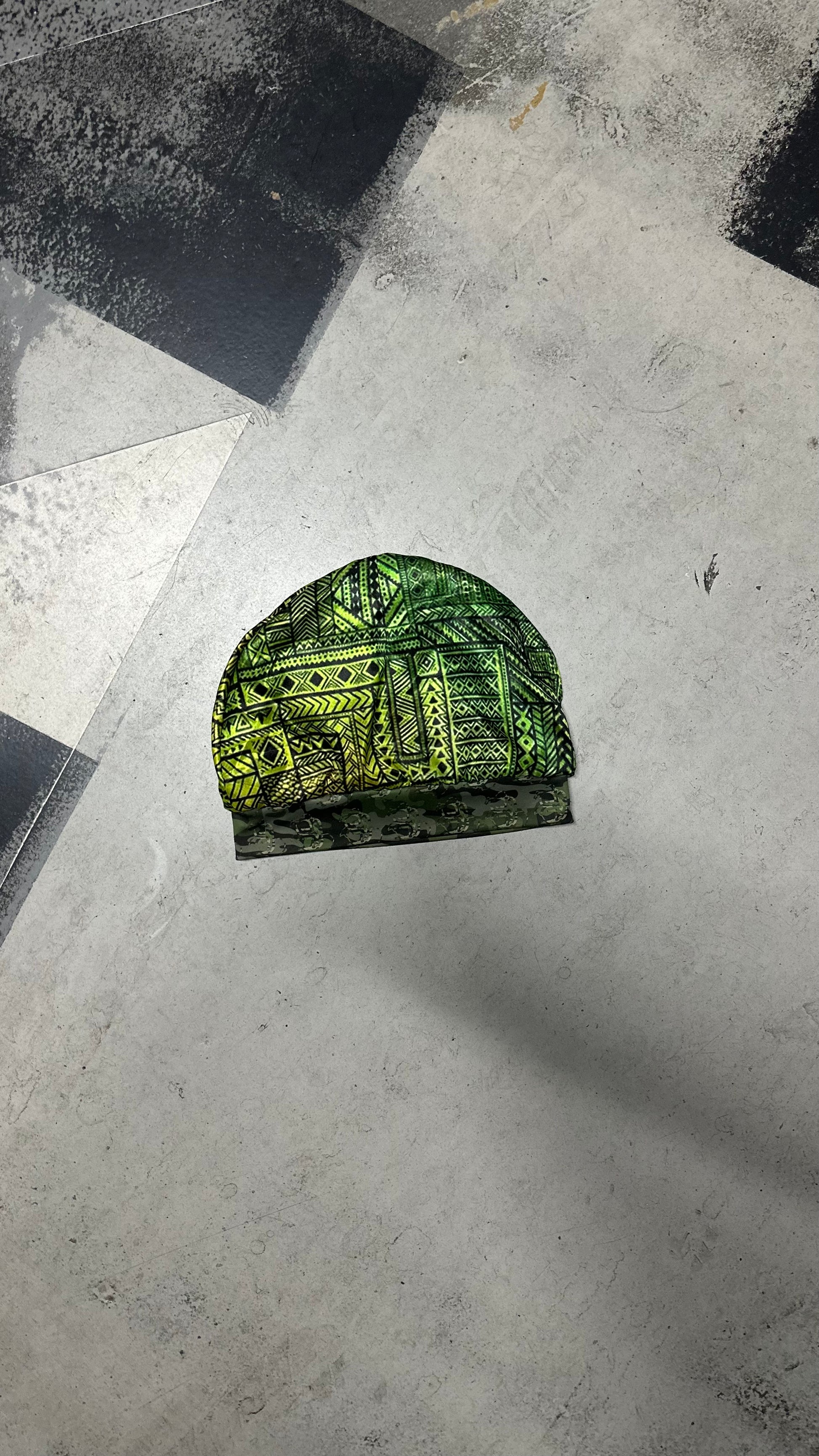 SKULL CAP EN SATIN EXOTIC