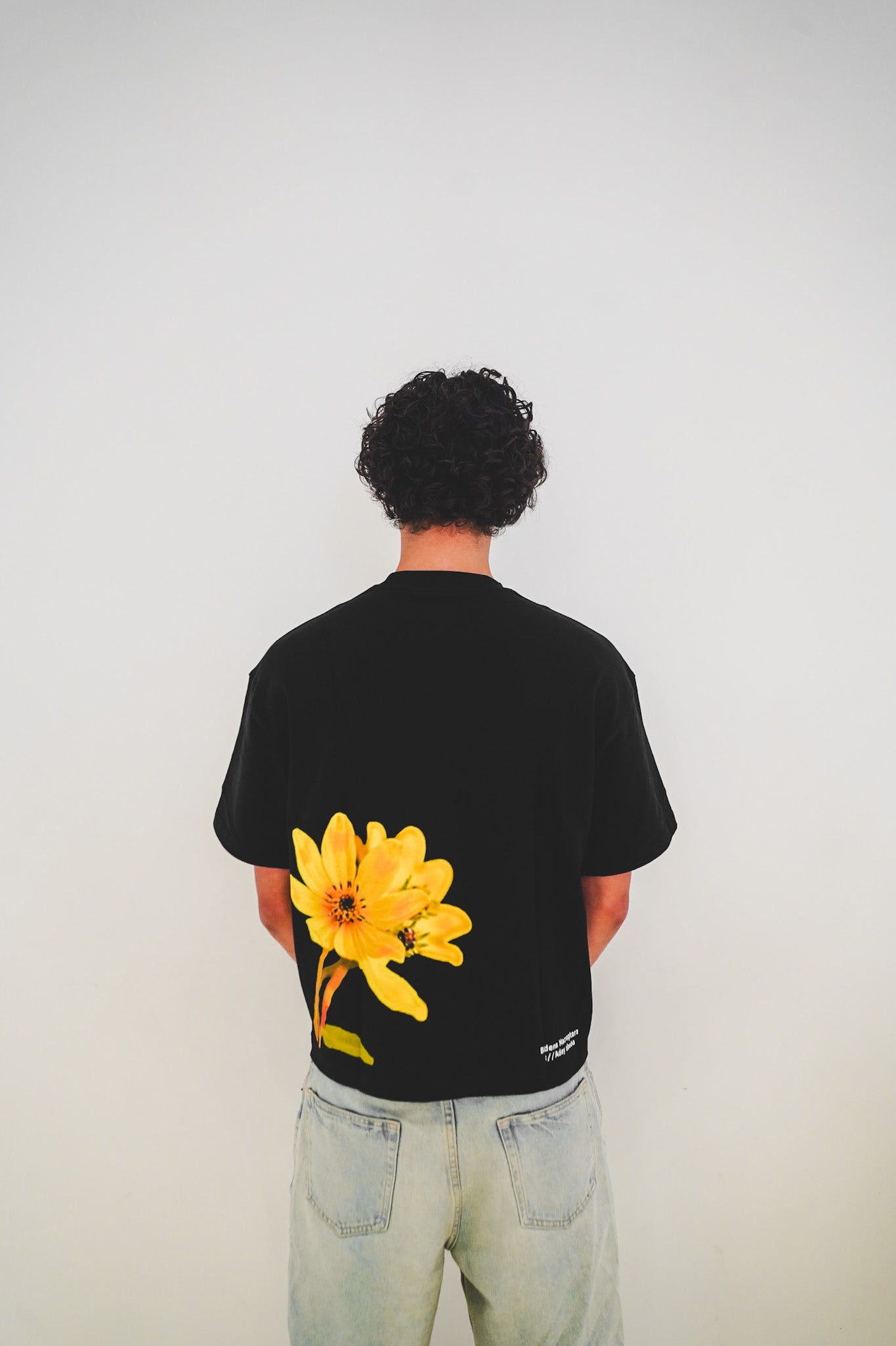 Exotic flowers tee