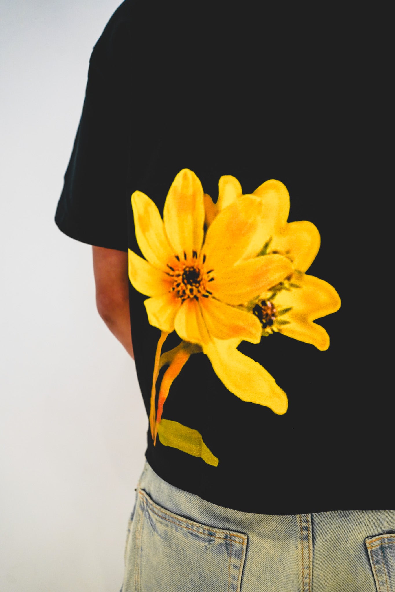 Exotic flowers tee