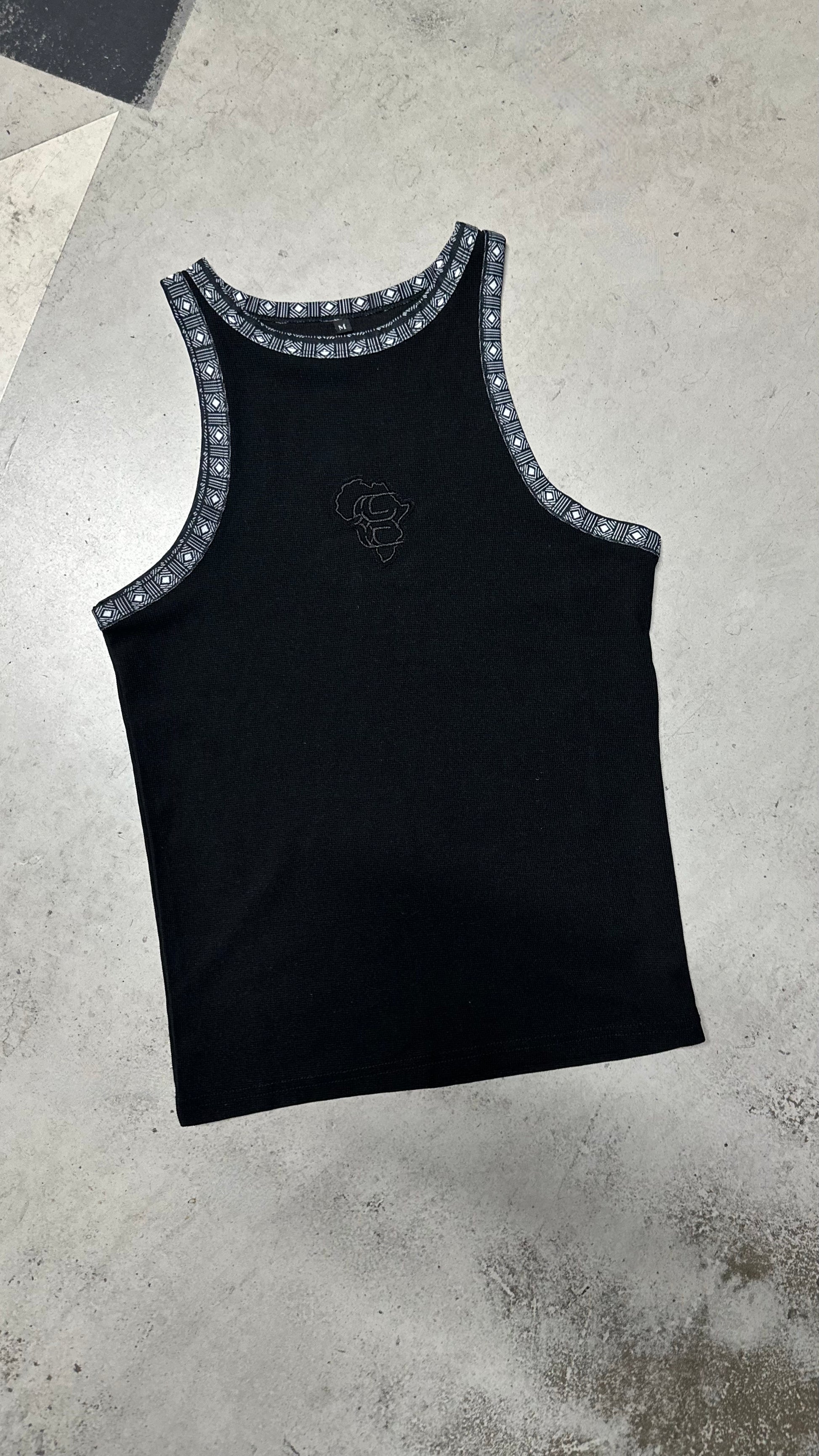 EXOTIC GYALDEM TANK TOPS